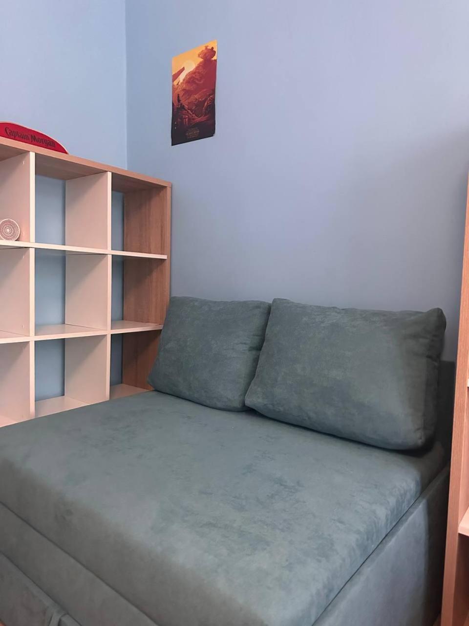Біля Залізничного Вокзалу Вулиця Олени Степанівни 33Б Apartment Lviv Ngoại thất bức ảnh