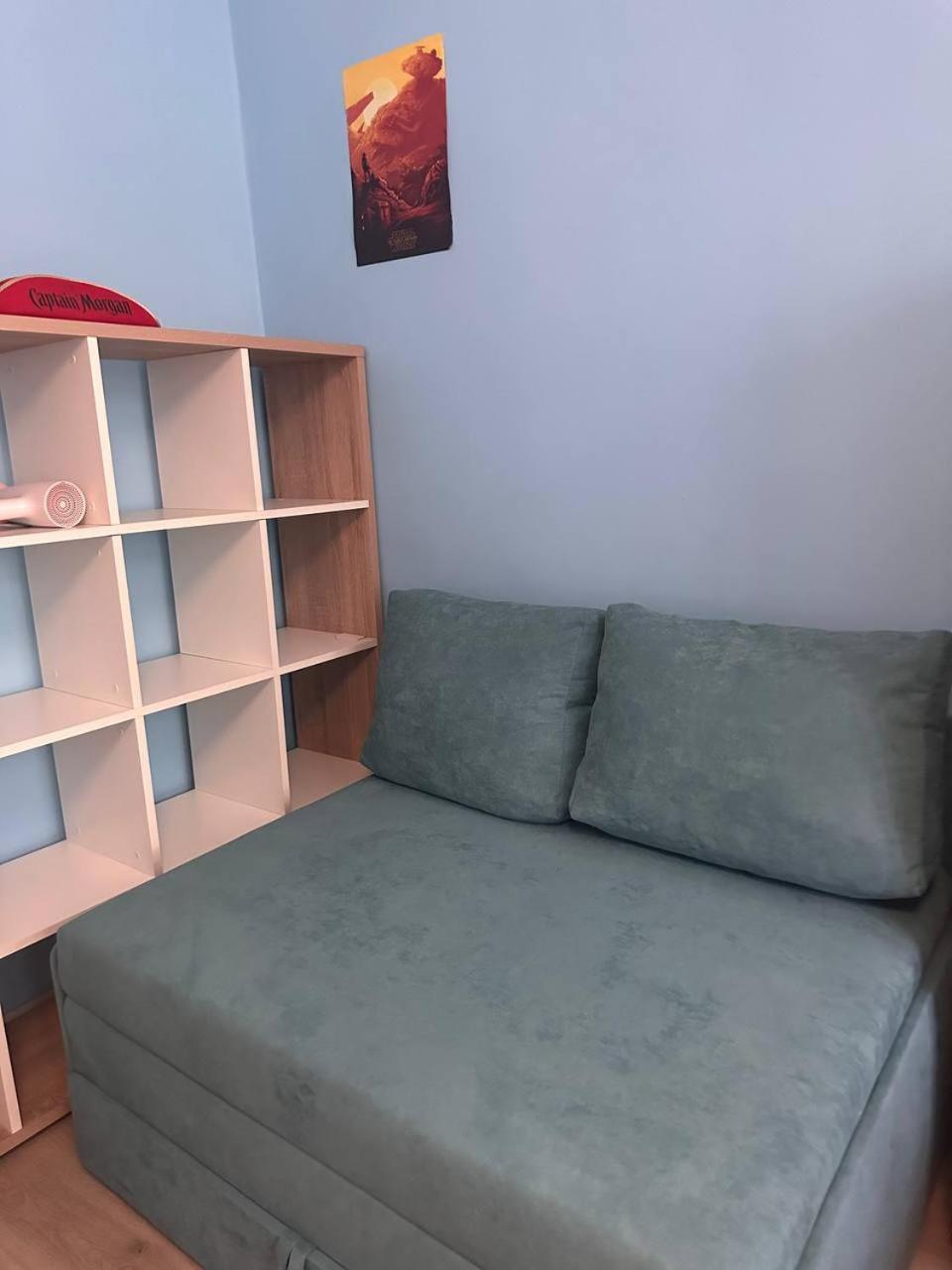 Біля Залізничного Вокзалу Вулиця Олени Степанівни 33Б Apartment Lviv Ngoại thất bức ảnh